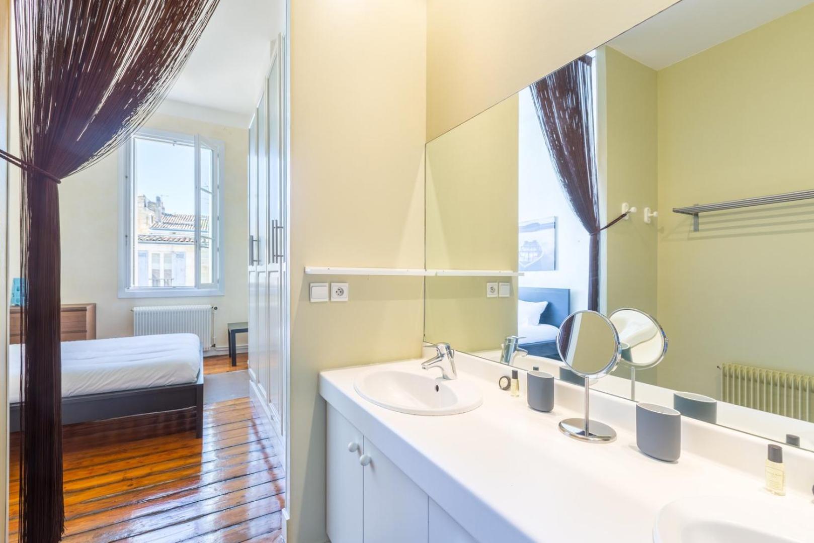 Guestready - Duplex Lumineux Et Spacieux, 7 Personnes Bordeaux Exterior foto